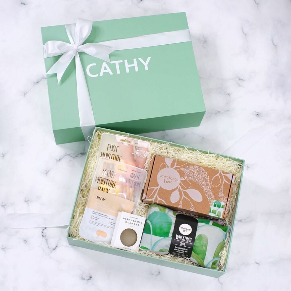 , 情人節禮物：比花更能傳達深情給女朋友的實用禮物