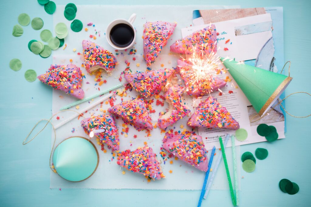 , Tips for Hosting a Terrific Party in a Hotel Room