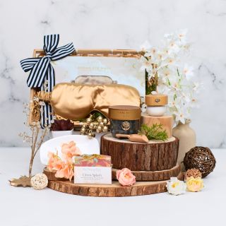 Glow and Relax Gift Set For Mother's Day