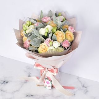 Pretty Elegance for Mother's Day